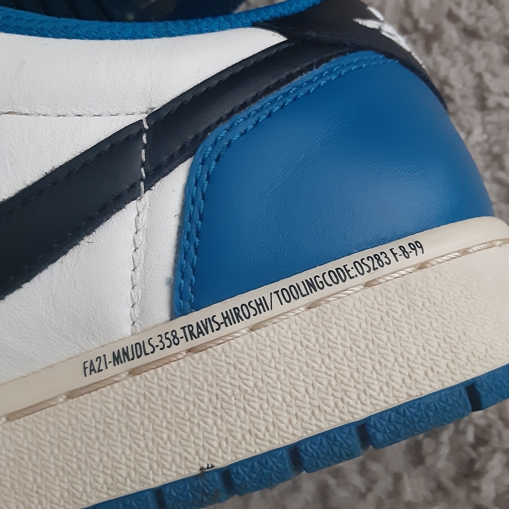 JORDAN 1 RETRO LOW OG SP Fragment x TRAVIS SCOTT